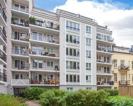Leilighet Cozy Family With Balcony - In Hearth Of *